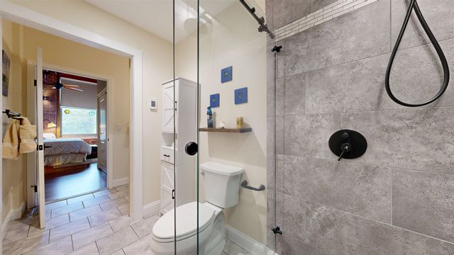 125 Main St Apt 21, Newmarket, NH 03857