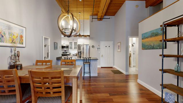 125 Main St Apt 21, Newmarket, NH 03857