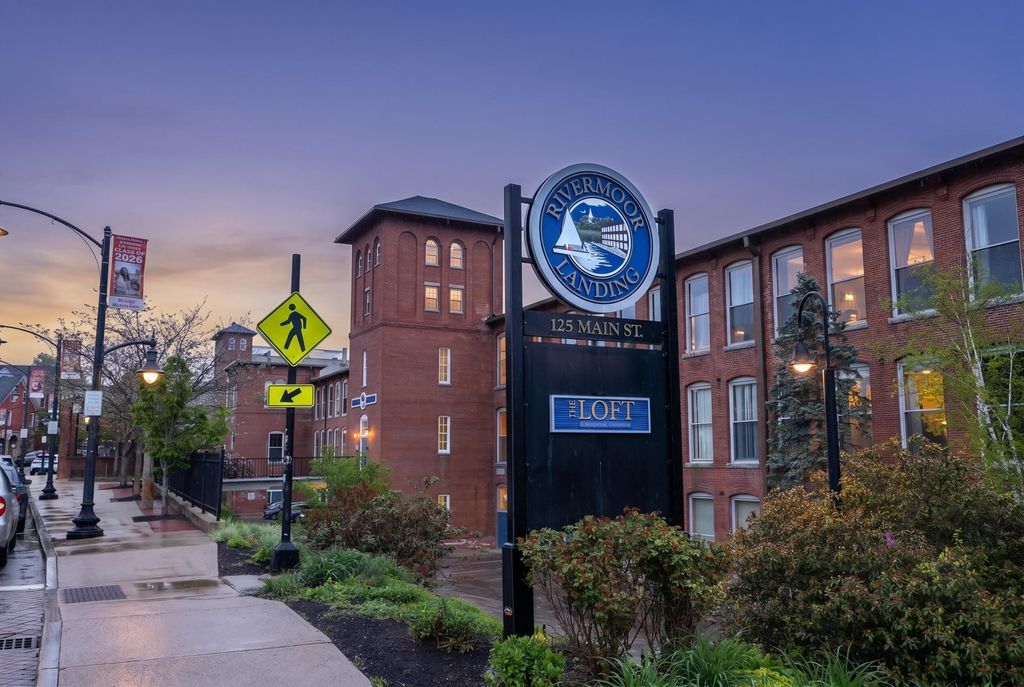 125 Main St Apt 21, Newmarket, NH 03857