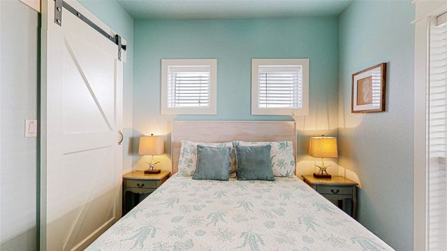 1969 Avenue J, Crystal Beach, TX 77650