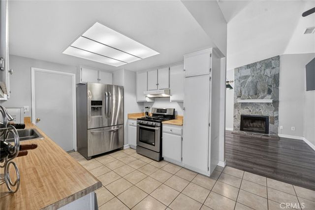 142 N Massachusetts, Lake Elsinore, CA 92530