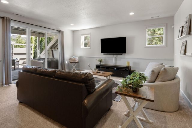 2498 NW Brickyard Street, Bend, OR 97703