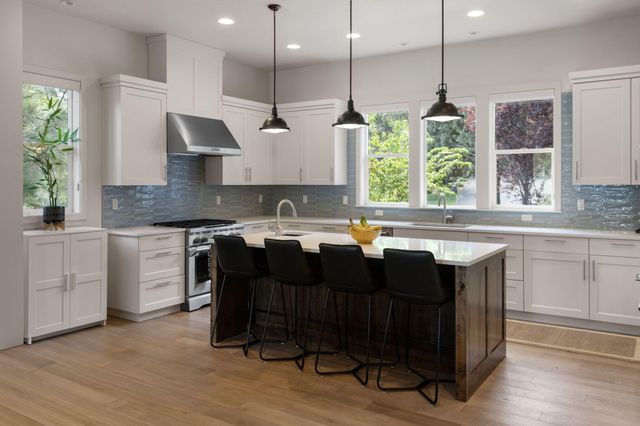 2498 NW Brickyard Street, Bend, OR 97703