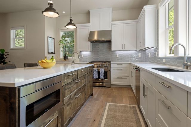 2498 NW Brickyard Street, Bend, OR 97703
