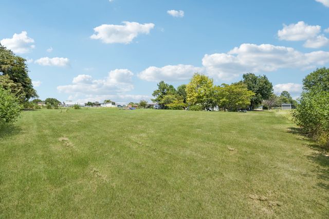192 Oak Meadows Drive, Springtown, TX 76082