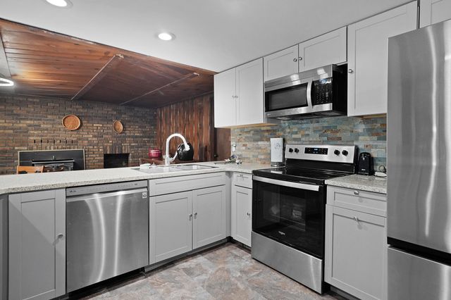 16223 Bass Lake Avenue NE, Gowen, MI 49326