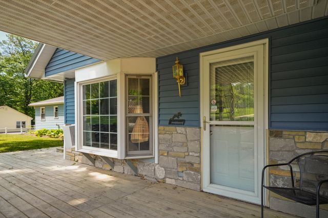 16223 Bass Lake Avenue NE, Gowen, MI 49326