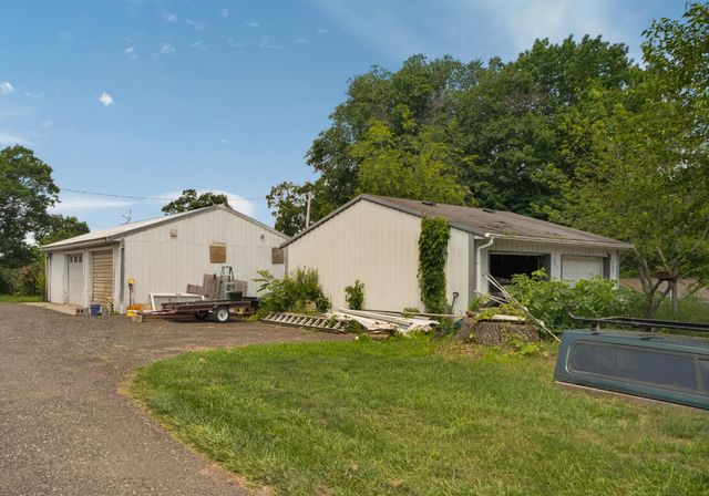 16223 Bass Lake Avenue NE, Gowen, MI 49326
