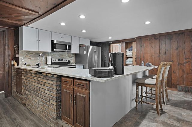 16223 Bass Lake Avenue NE, Gowen, MI 49326