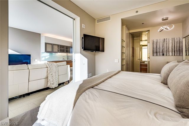 3726 Las Vegas Boulevard 2203, Las Vegas, NV 89158