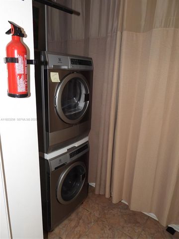 705 SW 14th Ave, Fort Lauderdale, FL 33312