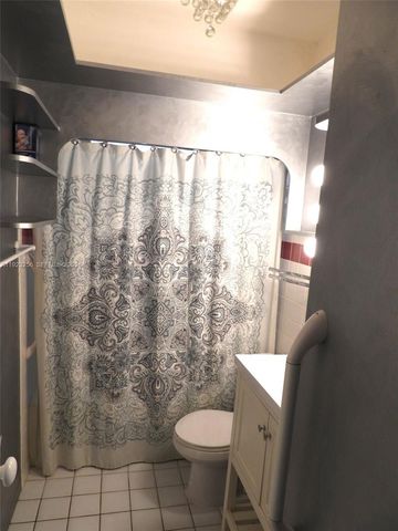 705 SW 14th Ave, Fort Lauderdale, FL 33312