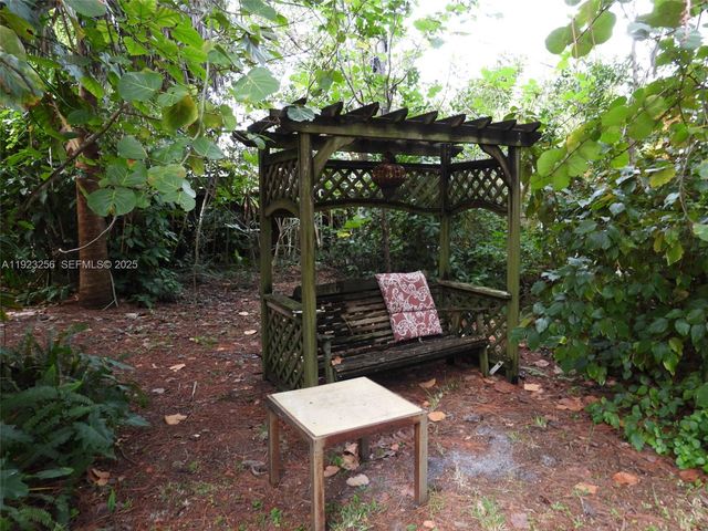 705 SW 14th Ave, Fort Lauderdale, FL 33312