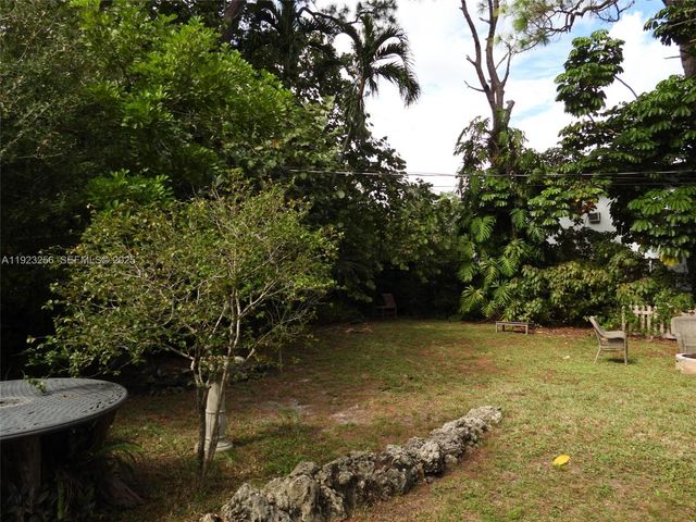 705 SW 14th Ave, Fort Lauderdale, FL 33312