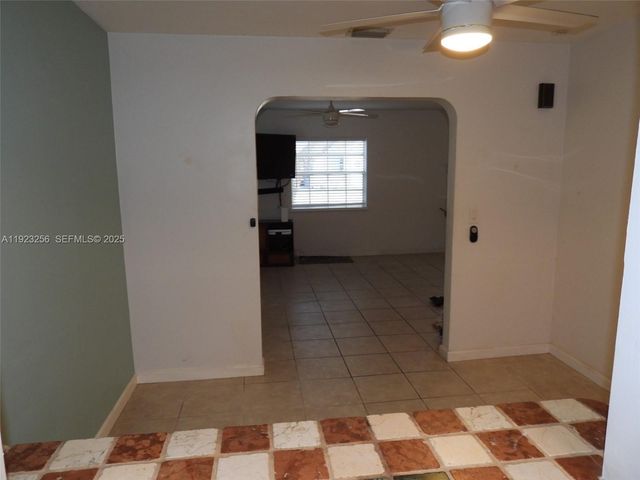 705 SW 14th Ave, Fort Lauderdale, FL 33312