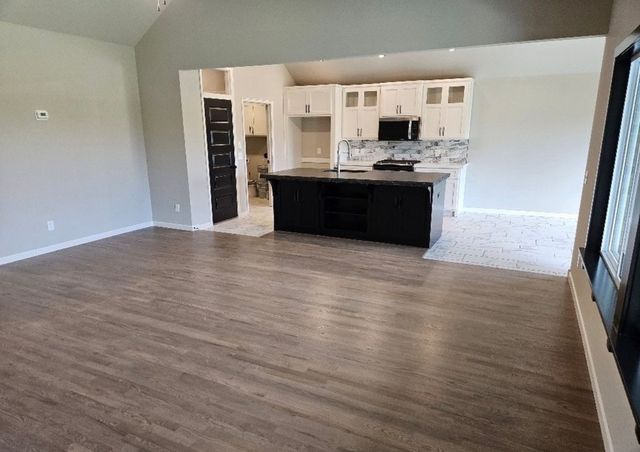 10413 E 132 Street, Bixby, OK 74008