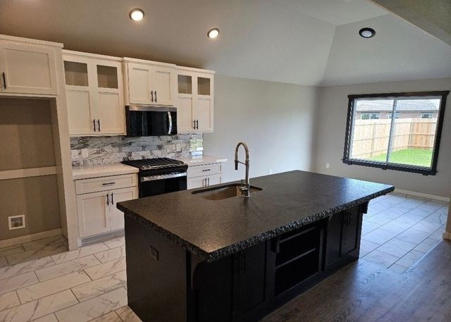 10413 E 132 Street, Bixby, OK 74008