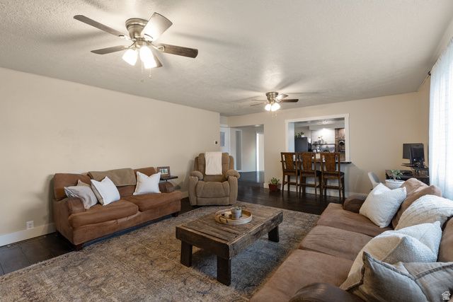 140 W 9100 S, Paradise, UT 84328