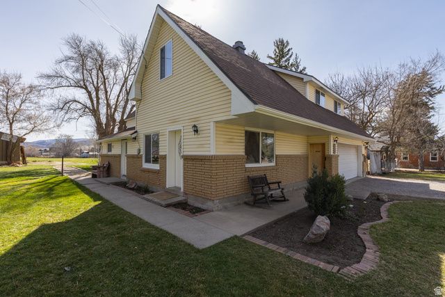 140 W 9100 S, Paradise, UT 84328