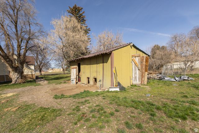 140 W 9100 S, Paradise, UT 84328