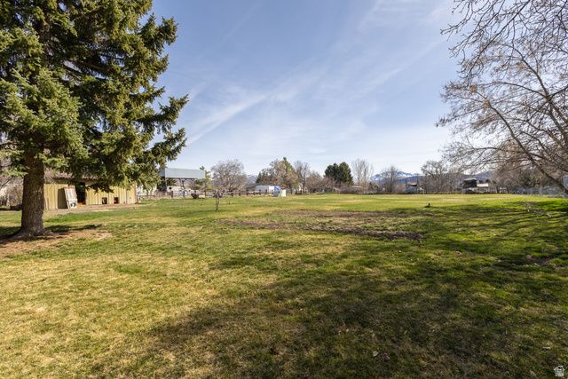 140 W 9100 S, Paradise, UT 84328