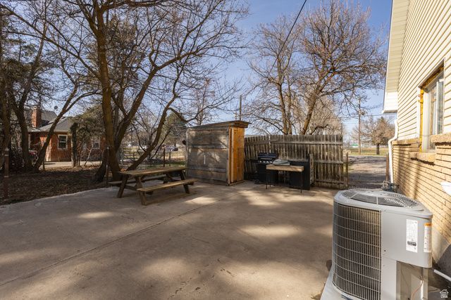 140 W 9100 S, Paradise, UT 84328