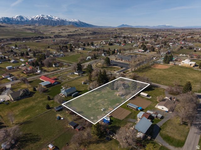 140 W 9100 S, Paradise, UT 84328