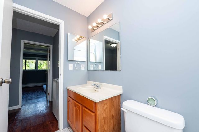 7196 72nd Lane N 227, Brooklyn Park, MN 55428
