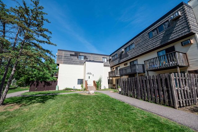 7196 72nd Lane N 227, Brooklyn Park, MN 55428