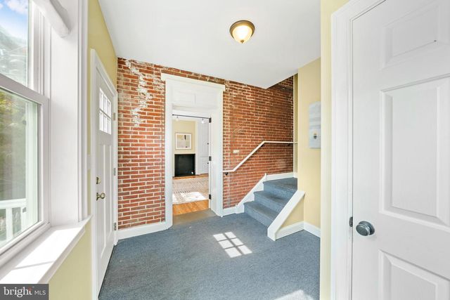 35 S HIGH ST, West Chester, PA 19382