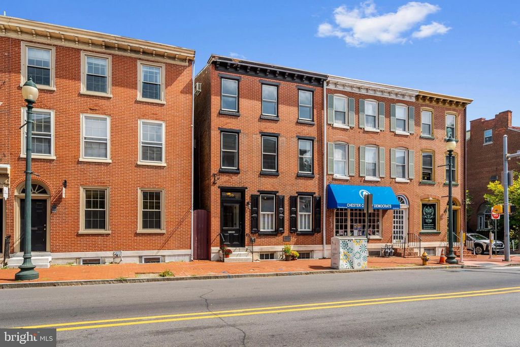 35 S HIGH ST, West Chester, PA 19382