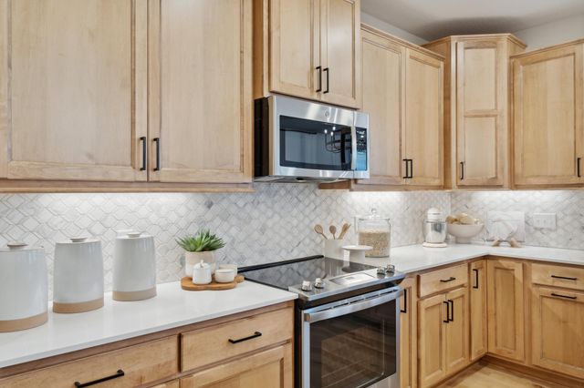 14423 Kingsview Lane N, Dayton, MN 55327