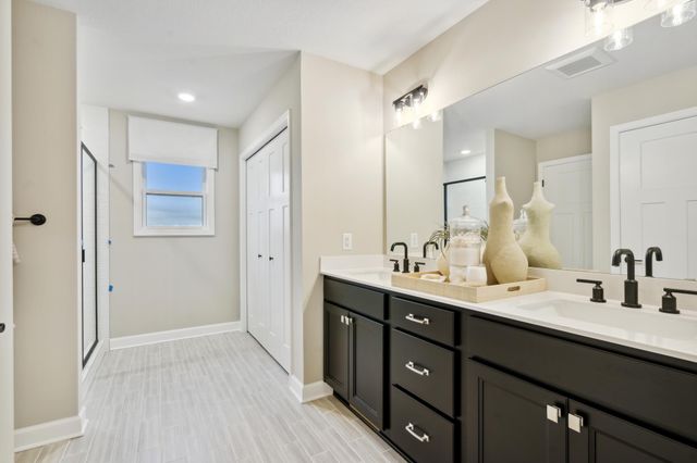 14423 Kingsview Lane N, Dayton, MN 55327