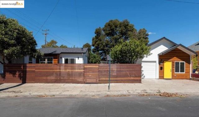 1026 43rd St, Emeryville, CA 94608