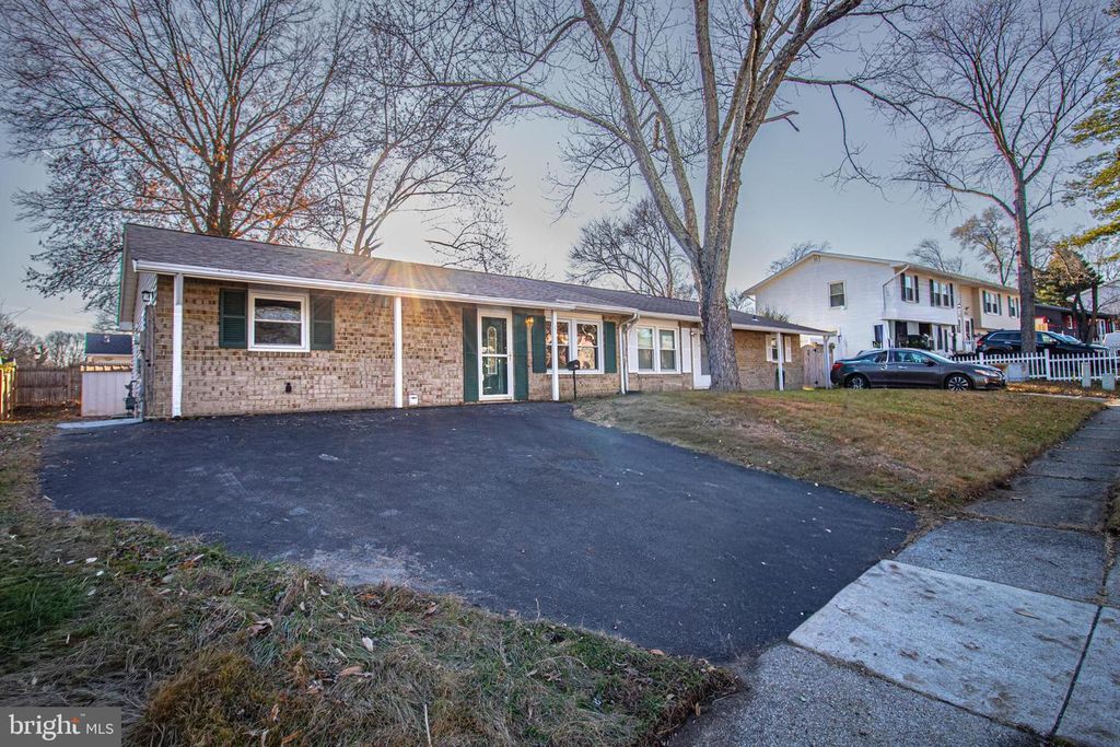 1311 HALLOCK DR, Odenton, MD 21113