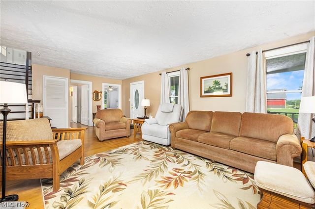 9626 Daniels Road, Seville, OH 44273