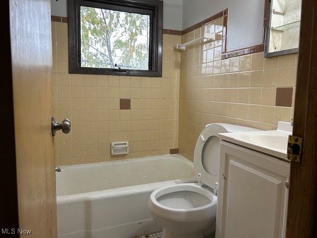 451 E 156th Street 3, Cleveland, OH 44110