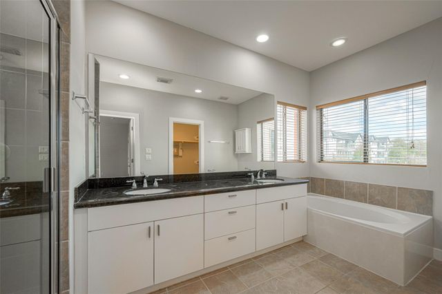 4305 Eigel Street, Houston, TX 77007