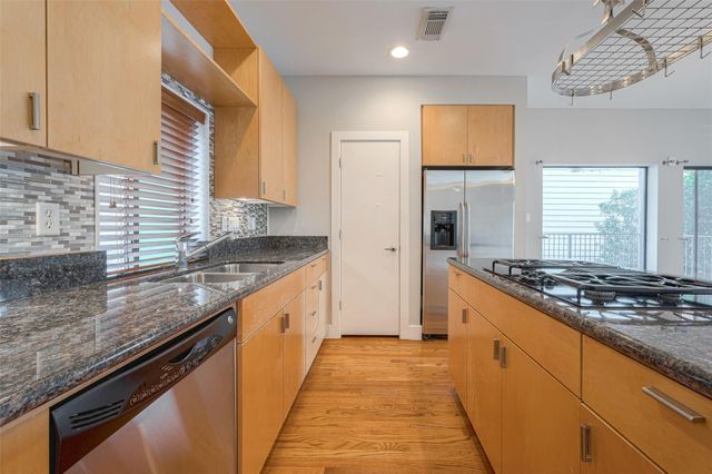 4305 Eigel Street, Houston, TX 77007