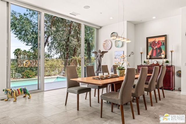 640 Equinox Way, Palm Springs, CA 92262