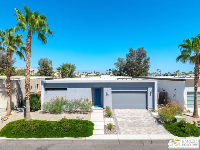640 Equinox Way, Palm Springs, CA 92262