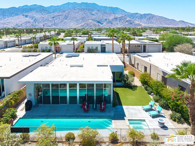 640 Equinox Way, Palm Springs, CA 92262