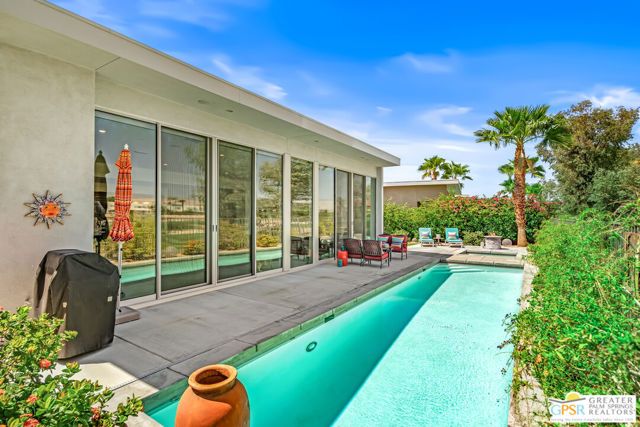 640 Equinox Way, Palm Springs, CA 92262