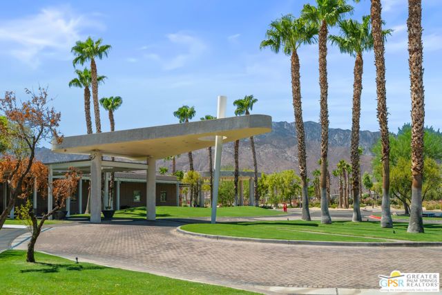 640 Equinox Way, Palm Springs, CA 92262