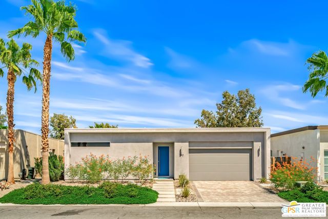 640 Equinox Way, Palm Springs, CA 92262