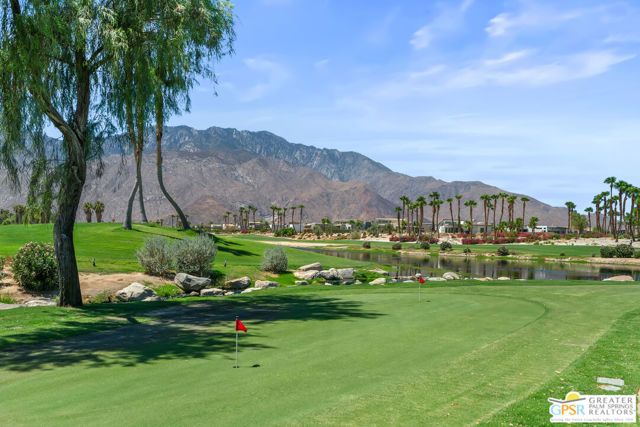 640 Equinox Way, Palm Springs, CA 92262