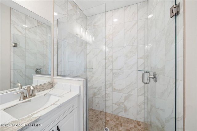 1035 Captiva Island Circle SW, Palm Bay, FL 32908