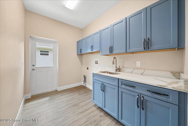 1035 Captiva Island Circle SW, Palm Bay, FL 32908