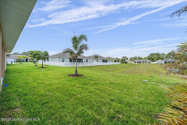 1035 Captiva Island Circle SW, Palm Bay, FL 32908
