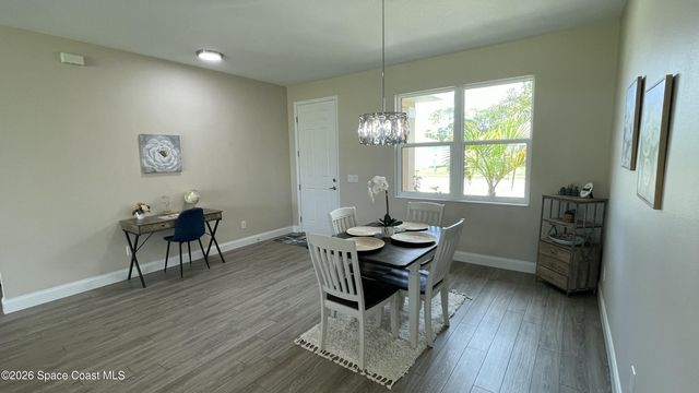 1035 Captiva Island Circle SW, Palm Bay, FL 32908